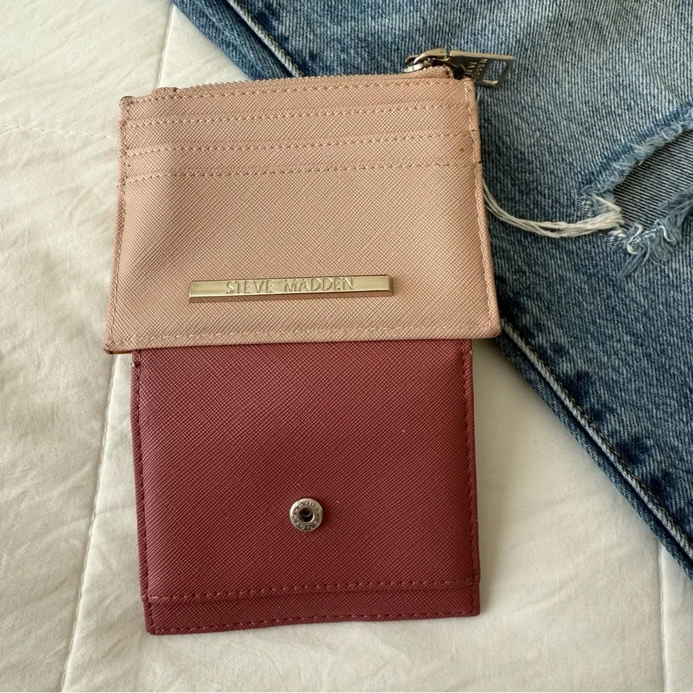 Steve Madden pink wallet
